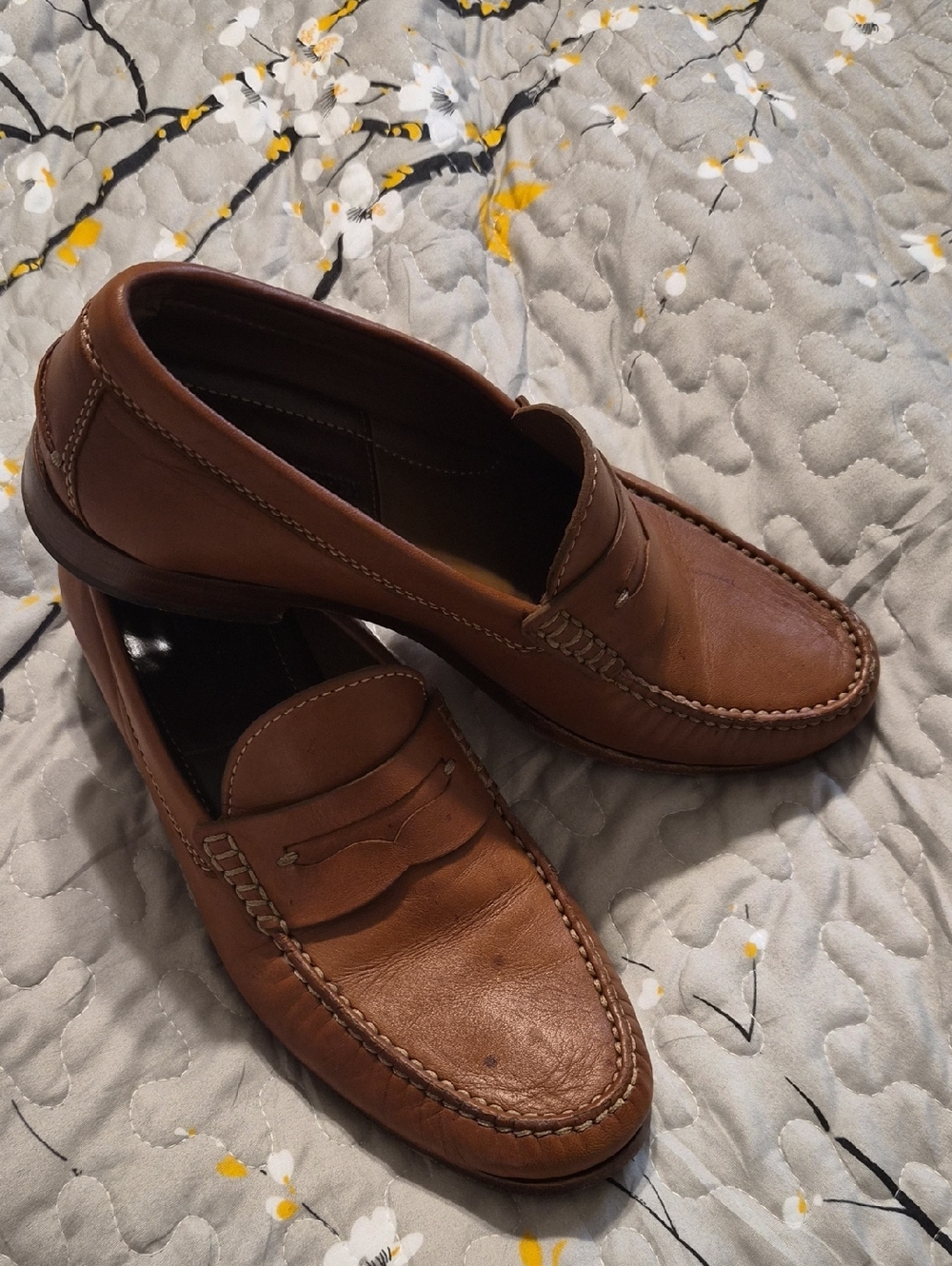 Johnston & Murphy Tan Leather Penny Loafers